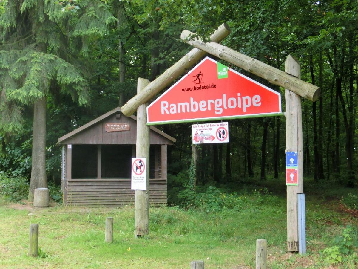 Cozy Holiday Home in Guntersberge with Garden Buitenkant foto